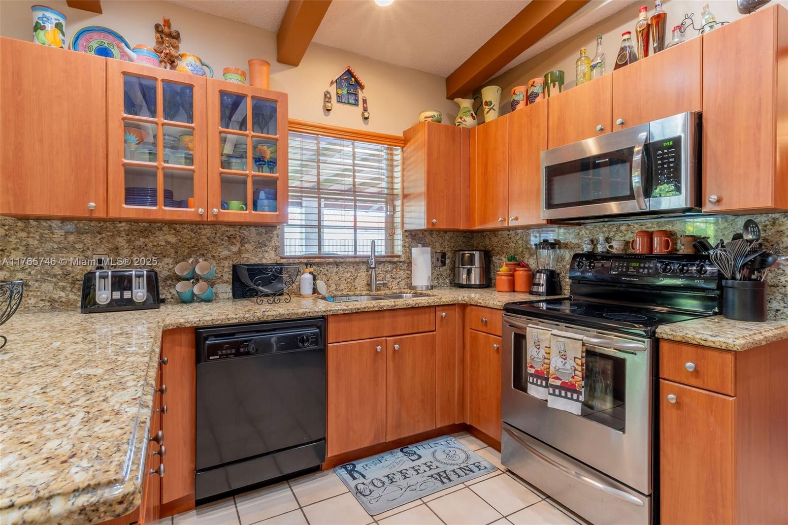 10741 Southwest 29th Street Miami, FL 33165 - Photo 17 of 44