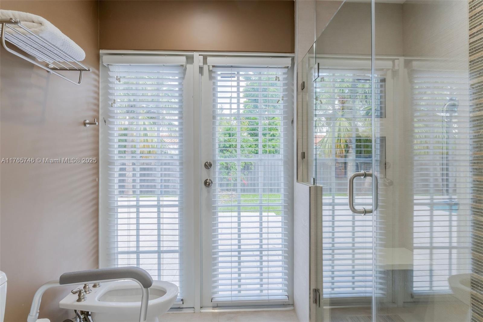 10741 Southwest 29th Street Miami, FL 33165 - Photo 31 of 44