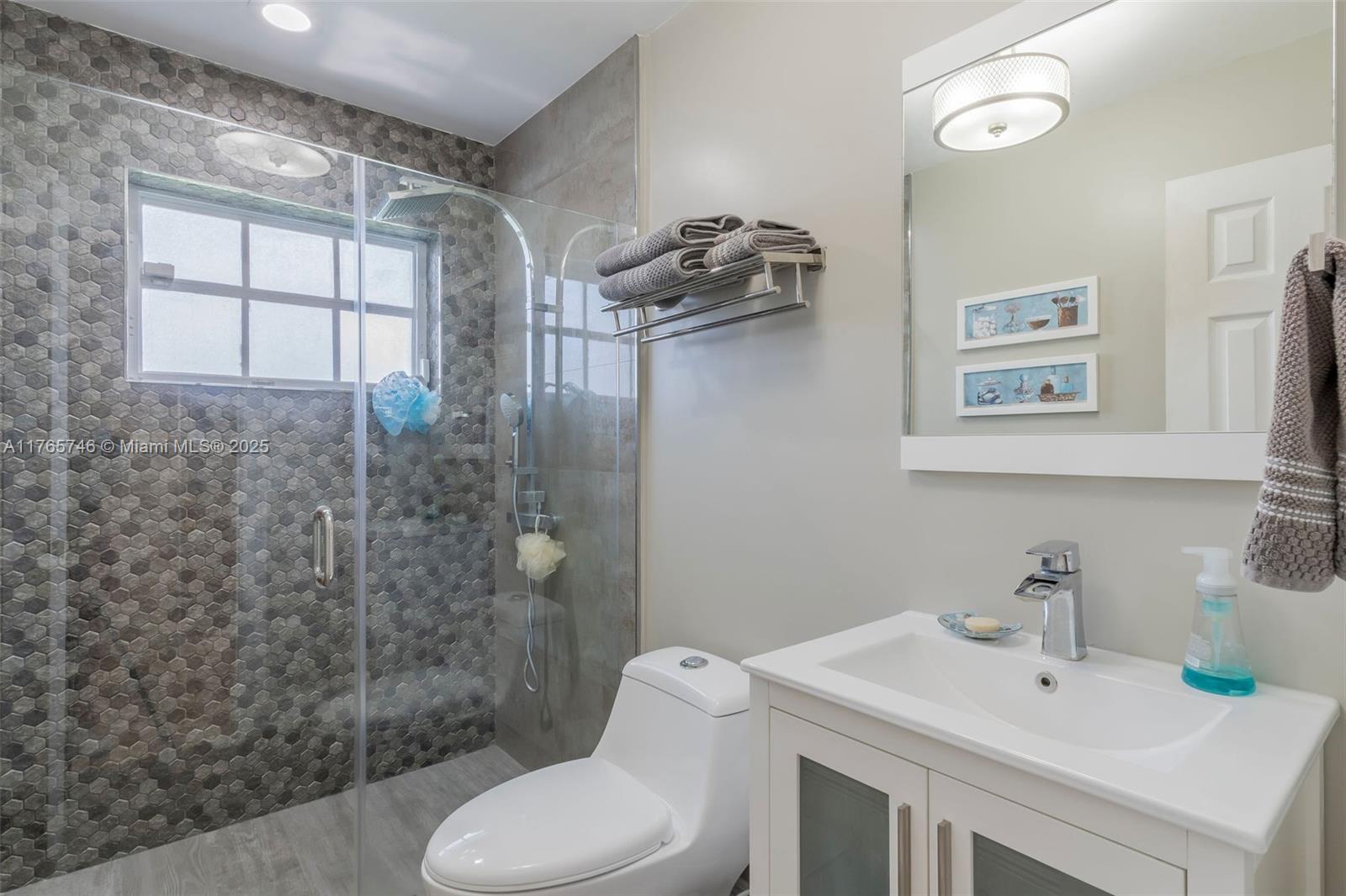 10741 Southwest 29th Street Miami, FL 33165 - Photo 35 of 44