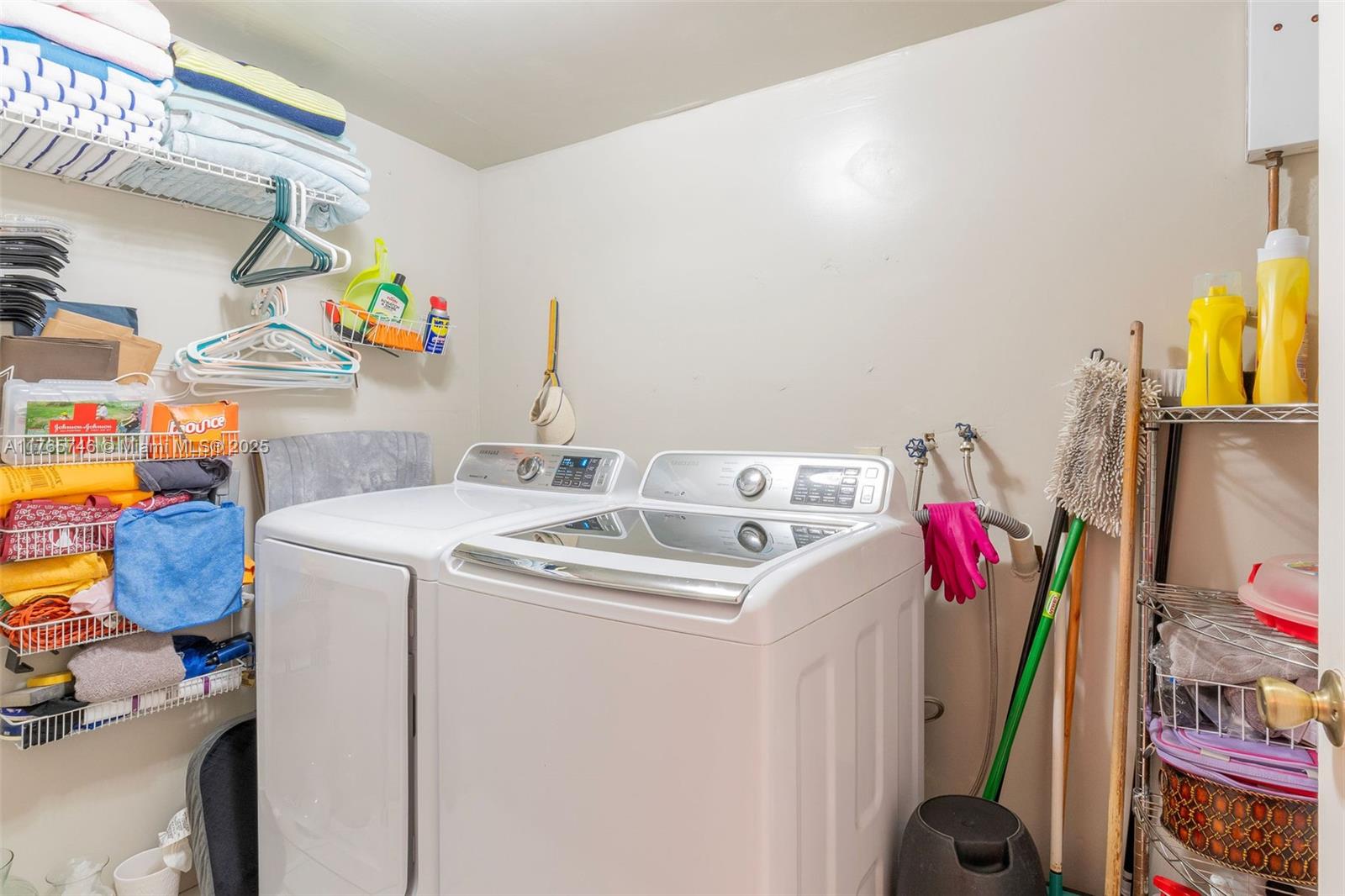 10741 Southwest 29th Street Miami, FL 33165 - Photo 37 of 44