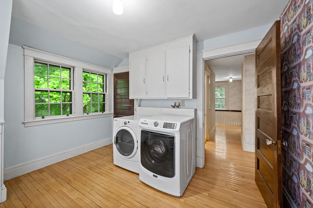10 Burleigh Street Waterville, ME 04901 - Photo 27 of 41 Bedroom 3-Laundry
