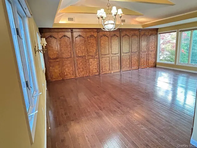 $999,000 | 3200 Lydia Lane, Bellmore, NY 11710