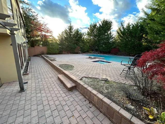 $999,000 | 3200 Lydia Lane, Bellmore, NY 11710