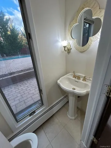 $999,000 | 3200 Lydia Lane, Bellmore, NY 11710