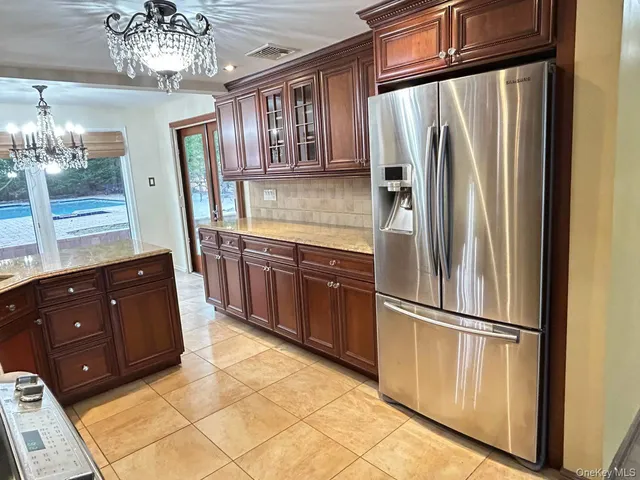 $999,000 | 3200 Lydia Lane, Bellmore, NY 11710