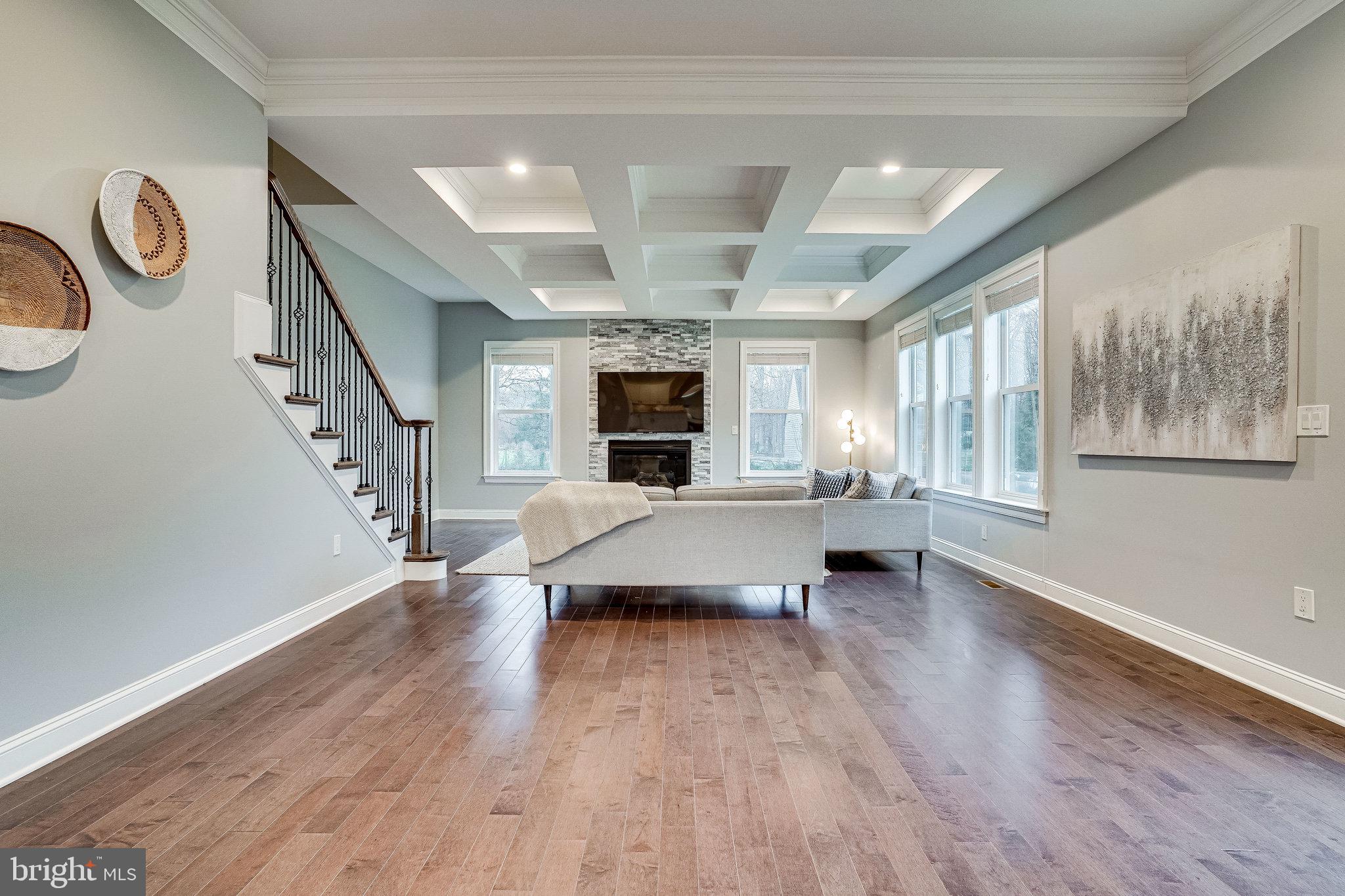 8733 Pohick Road Springfield, VA 22153 - Photo 15 of 40 Family room