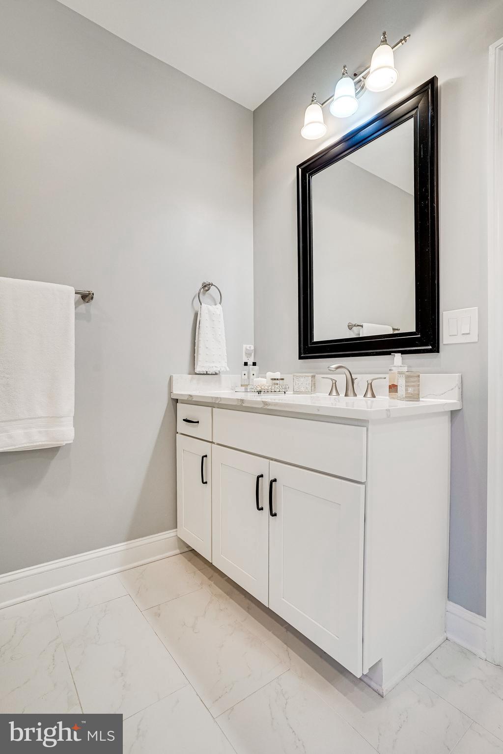 8733 Pohick Road Springfield, VA 22153 - Photo 23 of 40