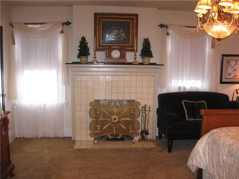 3645 Brighton Road Brighton Heights, PA 15212 - Photo 17 of 25 Master Bedroom.