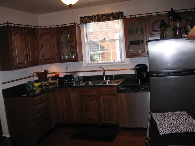 3645 Brighton Road Brighton Heights, PA 15212 - Photo 8 of 25 Kitchen.