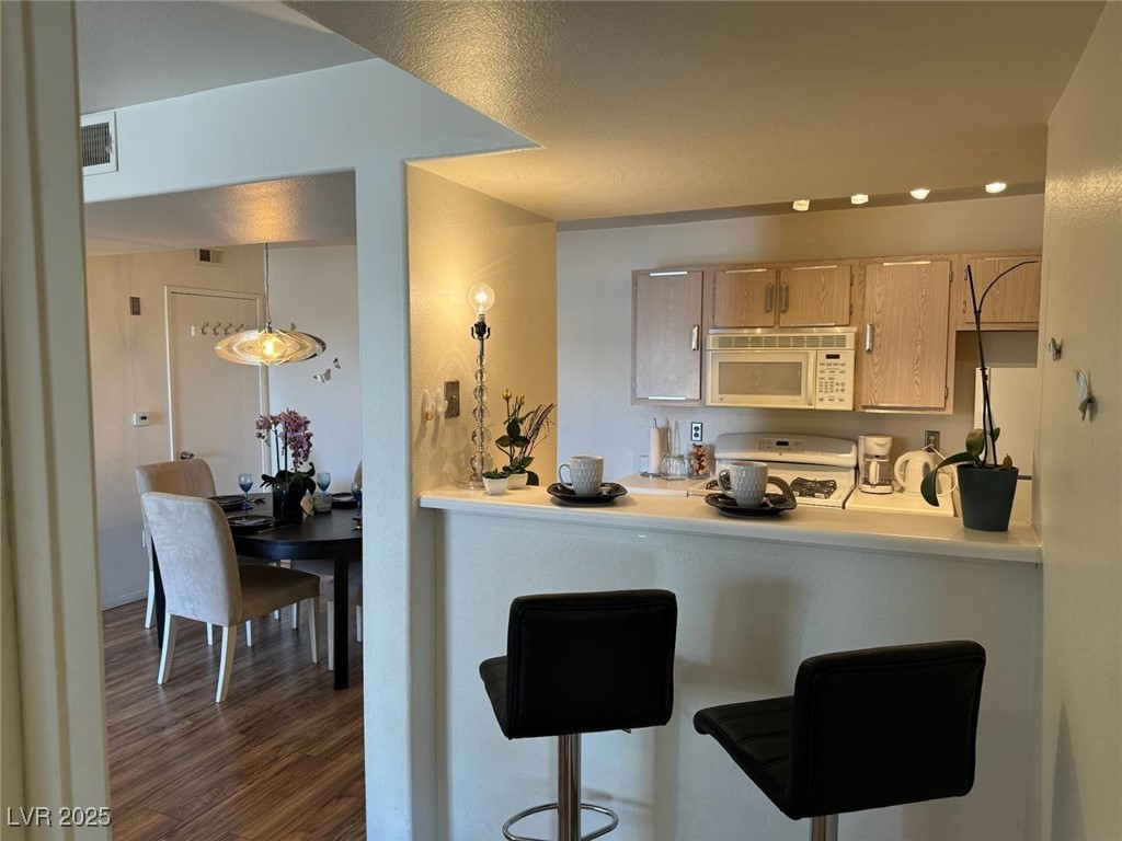 7885 West Flamingo Road, Unit 1002 Las Vegas, NV 89147 - Photo 13 of 25