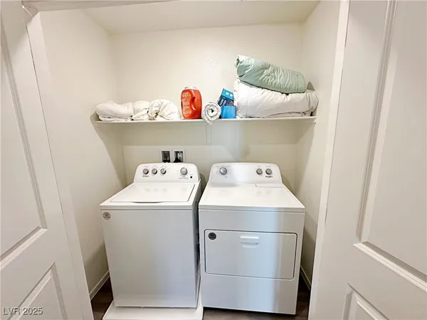 $1,990 | 1905 Ottava Vista Street, Henderson, NV 89044