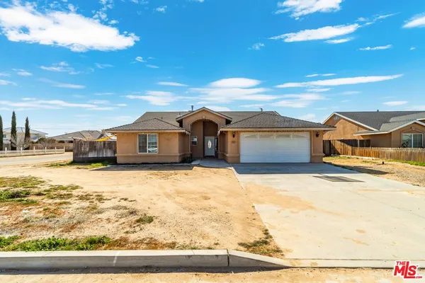 $369,000 | 9516 Mendiburu Road, California City, CA 93505