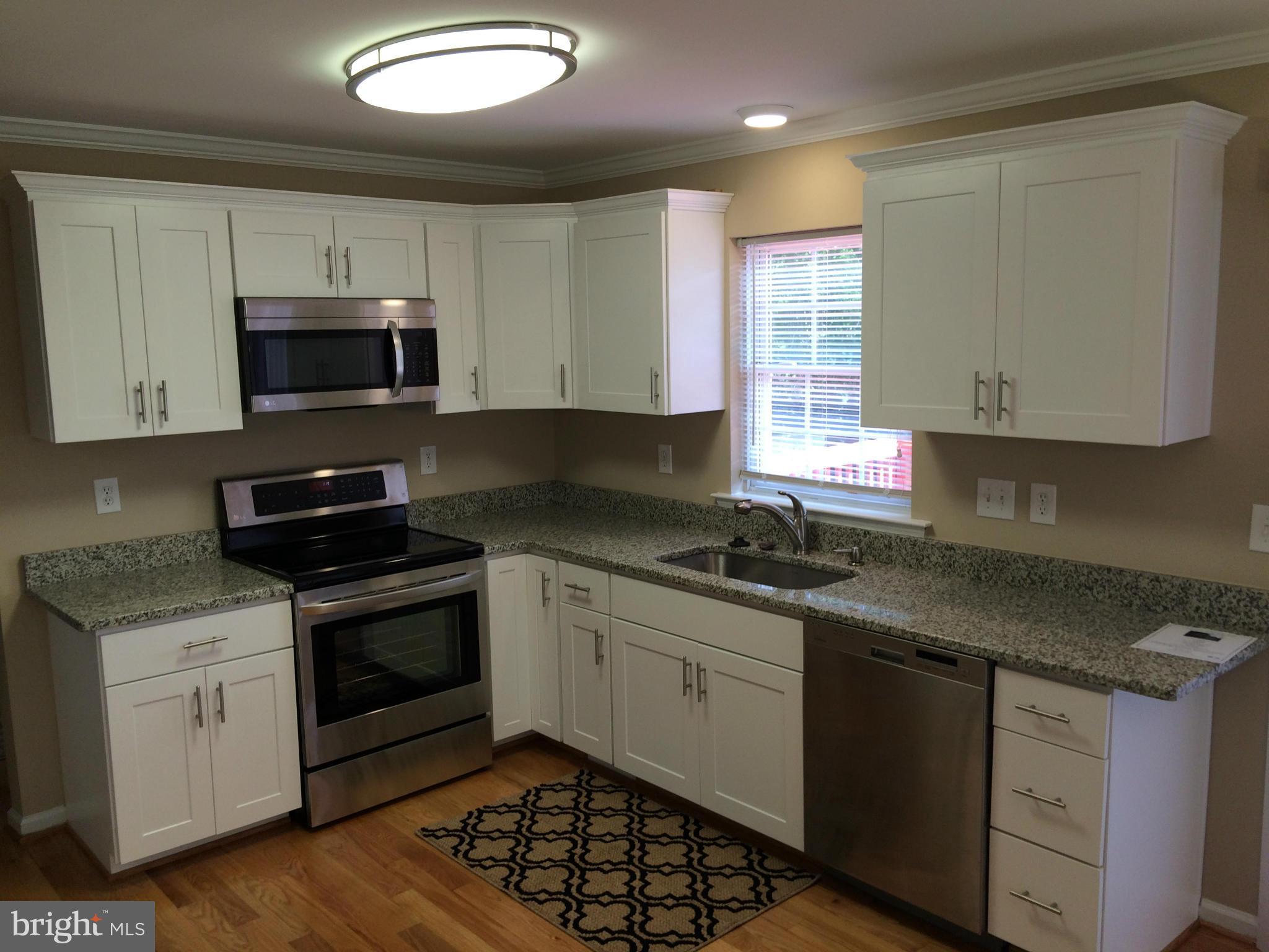 26705 Ridge Road Damascus, MD 20872 - Photo 8 of 30 Kitchen