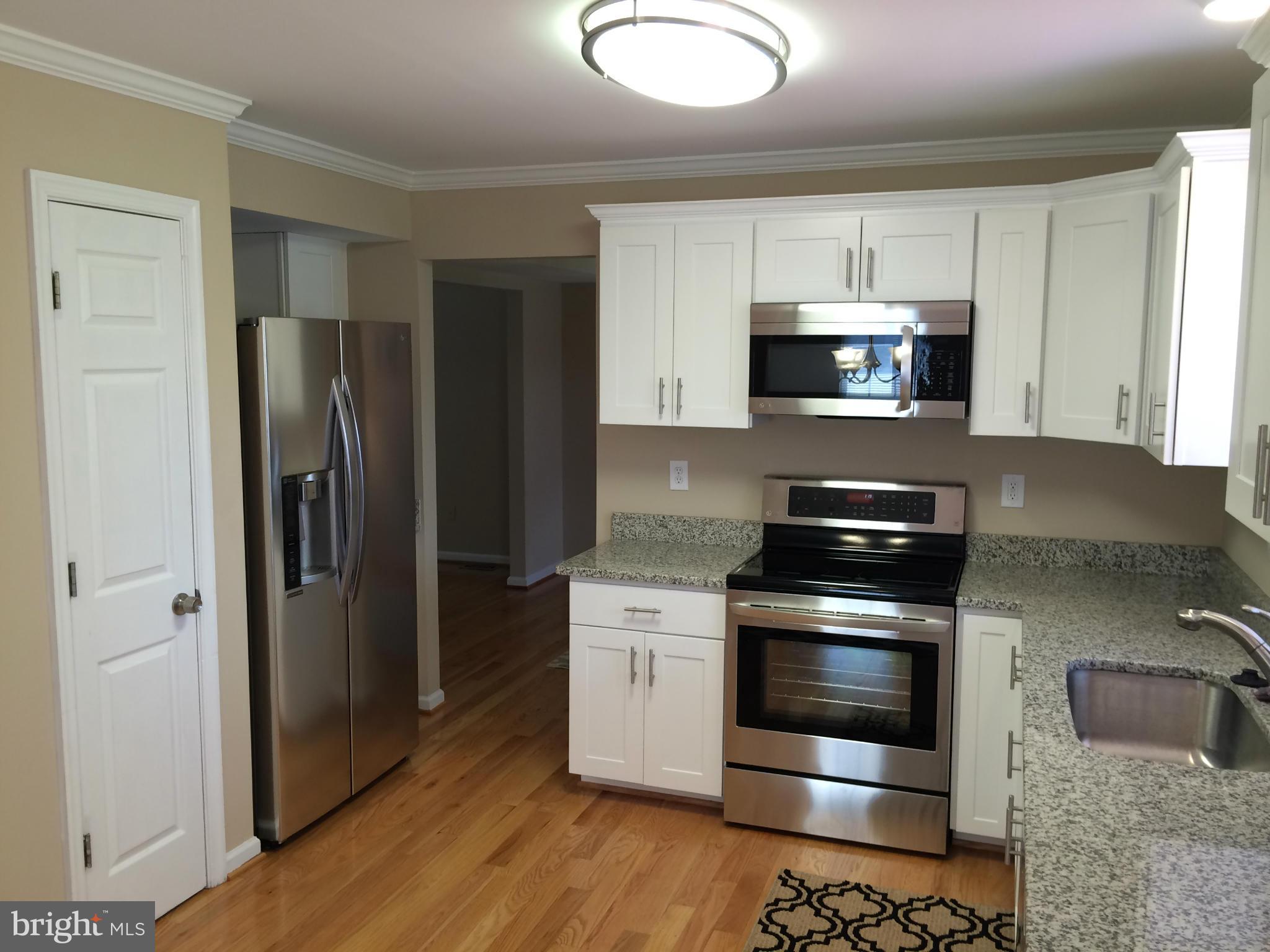 26705 Ridge Road Damascus, MD 20872 - Photo 9 of 30 Kitchen