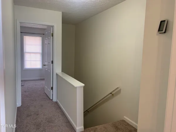 $1,700 | 15 Lake Village Court, Unit 15, Johnson City, TN 37601
