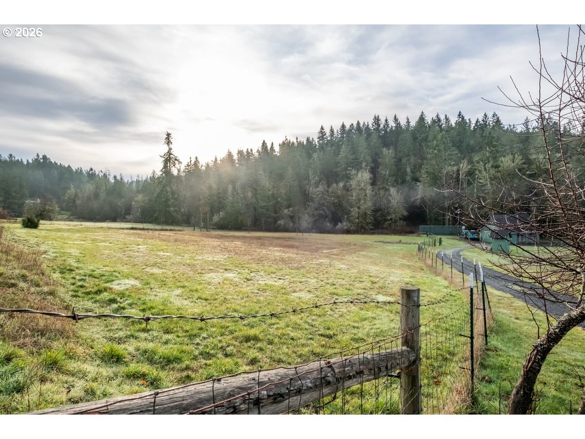 37905 South Wilhoit Road Molalla, OR 97038 - Photo 48 of 48 a view of a field with an ocean