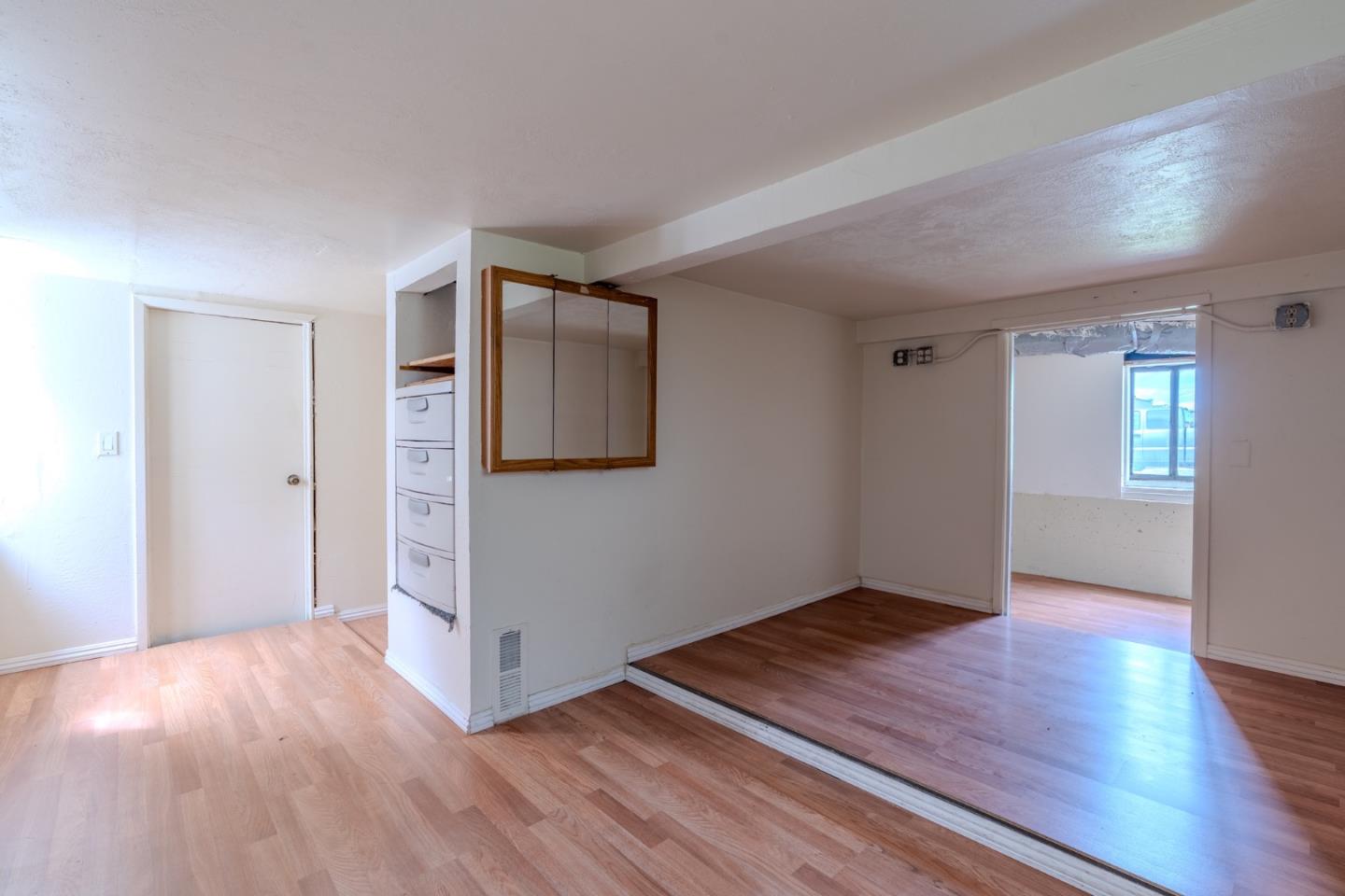 164 Pacific Pacifica, CA 94044 - Photo 21 of 32
