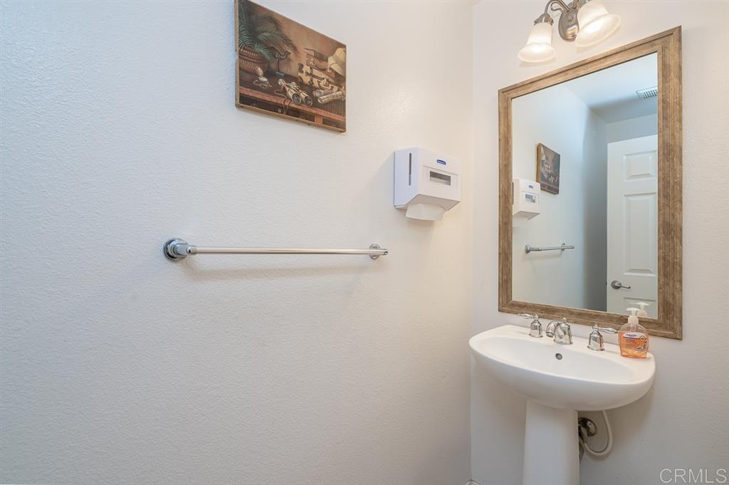 2204 Huntington Point Road, Unit 9 Chula Vista, CA 91914 - Photo 18 of 23