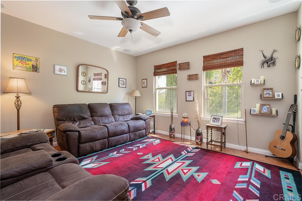 2204 Huntington Point Road, Unit 9 Chula Vista, CA 91914 - Photo 4 of 23