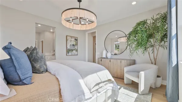 $989,990 | 685 Guy Turner Drive, Camarillo, CA 93010