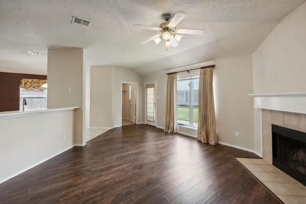 $2,450 | 9916 Nixon Drive, McKinney, TX 75072