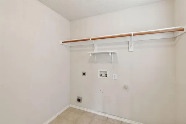 $2,450 | 9916 Nixon Drive, McKinney, TX 75072