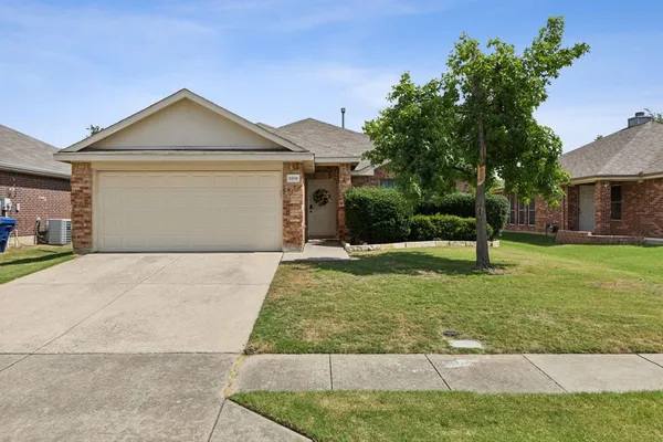 $2,450 | 9916 Nixon Drive, McKinney, TX 75072