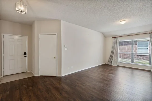 $2,450 | 9916 Nixon Drive, McKinney, TX 75072