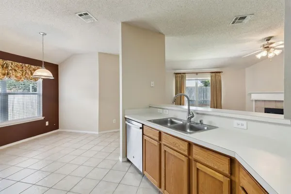 $2,450 | 9916 Nixon Drive, McKinney, TX 75072