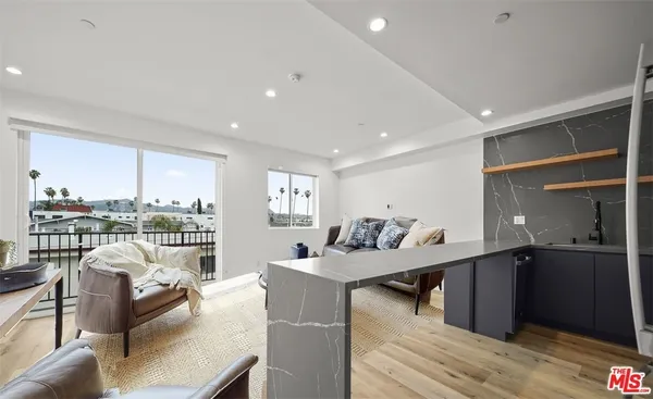 $4,250 | 849 Mariposa Avenue, Unit 1/2, Los Angeles, CA 90029