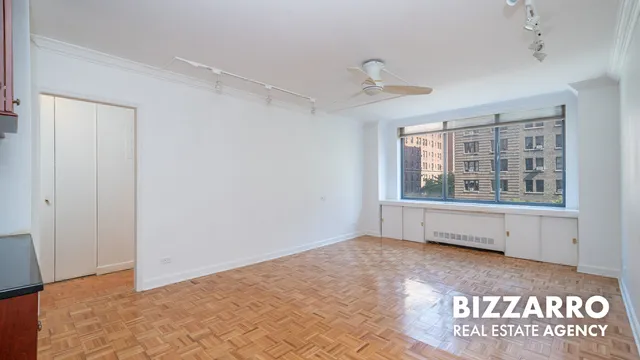 $1,250,000 | 250 West 89th Street, Unit 4L | Upper West Side