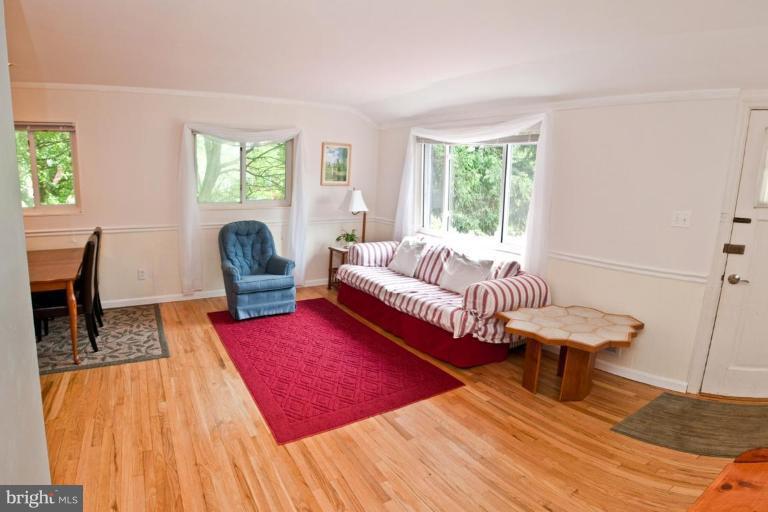 12901 Matey Road Silver Spring, MD 20906 - Photo 5 of 25 Living Room #2