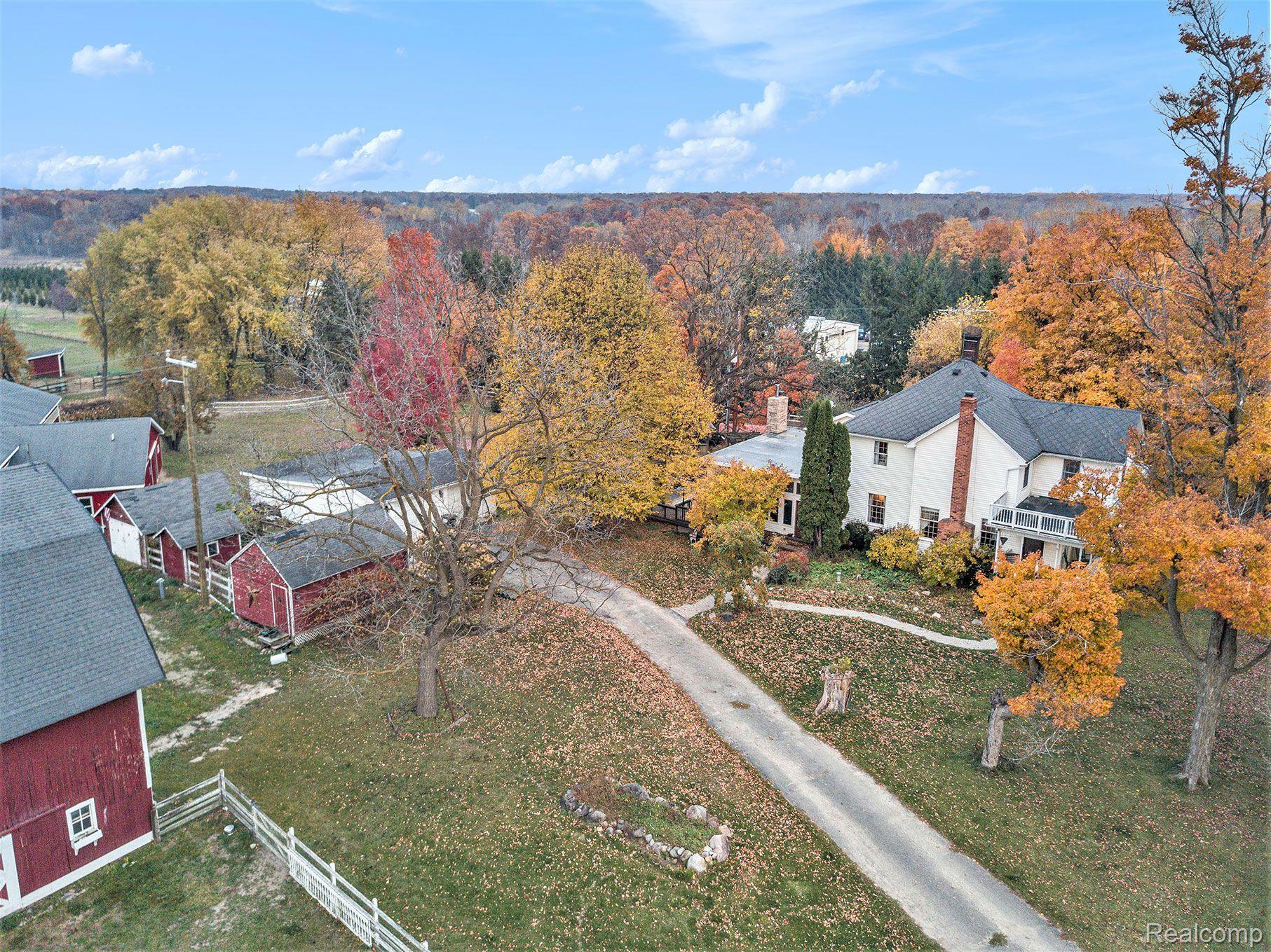 4395 Curdy Road Howell, MI 48855 - Photo 38 of 45 Gallery Image 38