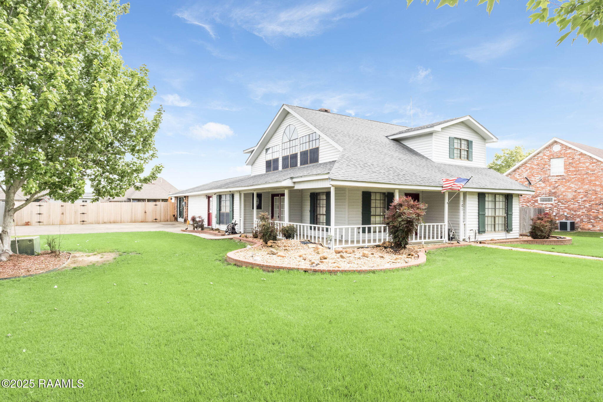 101 Rue Beau Soleil Broussard, LA 70518 - Photo 2 of 28 2