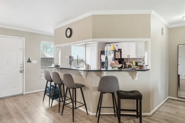 $202,000 | 302 St Andrews Street, Unit 202F, Rockport, TX 78382