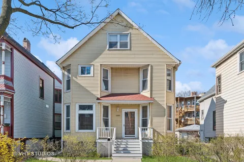 $949,900 | 1265 West Victoria Street, Chicago, IL 60660