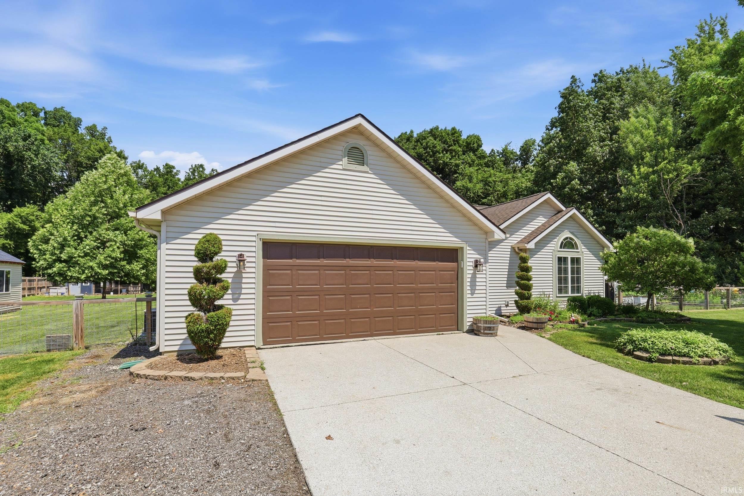 2216 West Shoaff Road Huntertown, IN 46748 - Photo 50 of 50