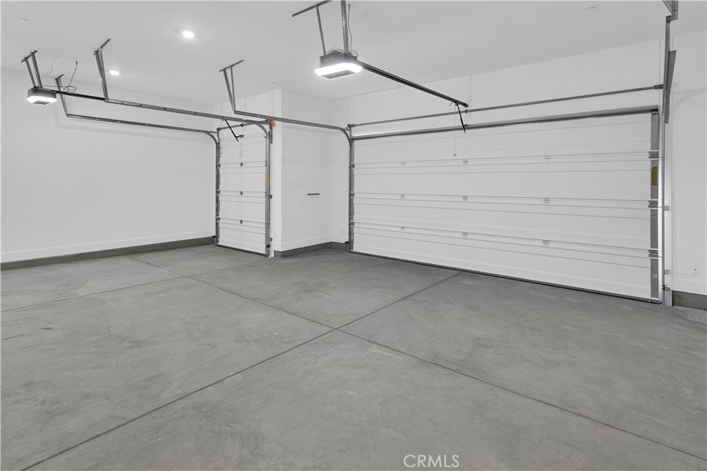 1324 Cava Road Paso Robles, CA 93446 - Photo 14 of 15 a view of a garage