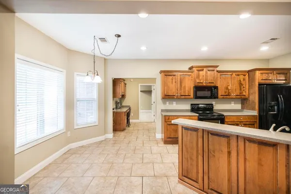 $569,900 | 204 Smith Road, Haddock, GA 31033