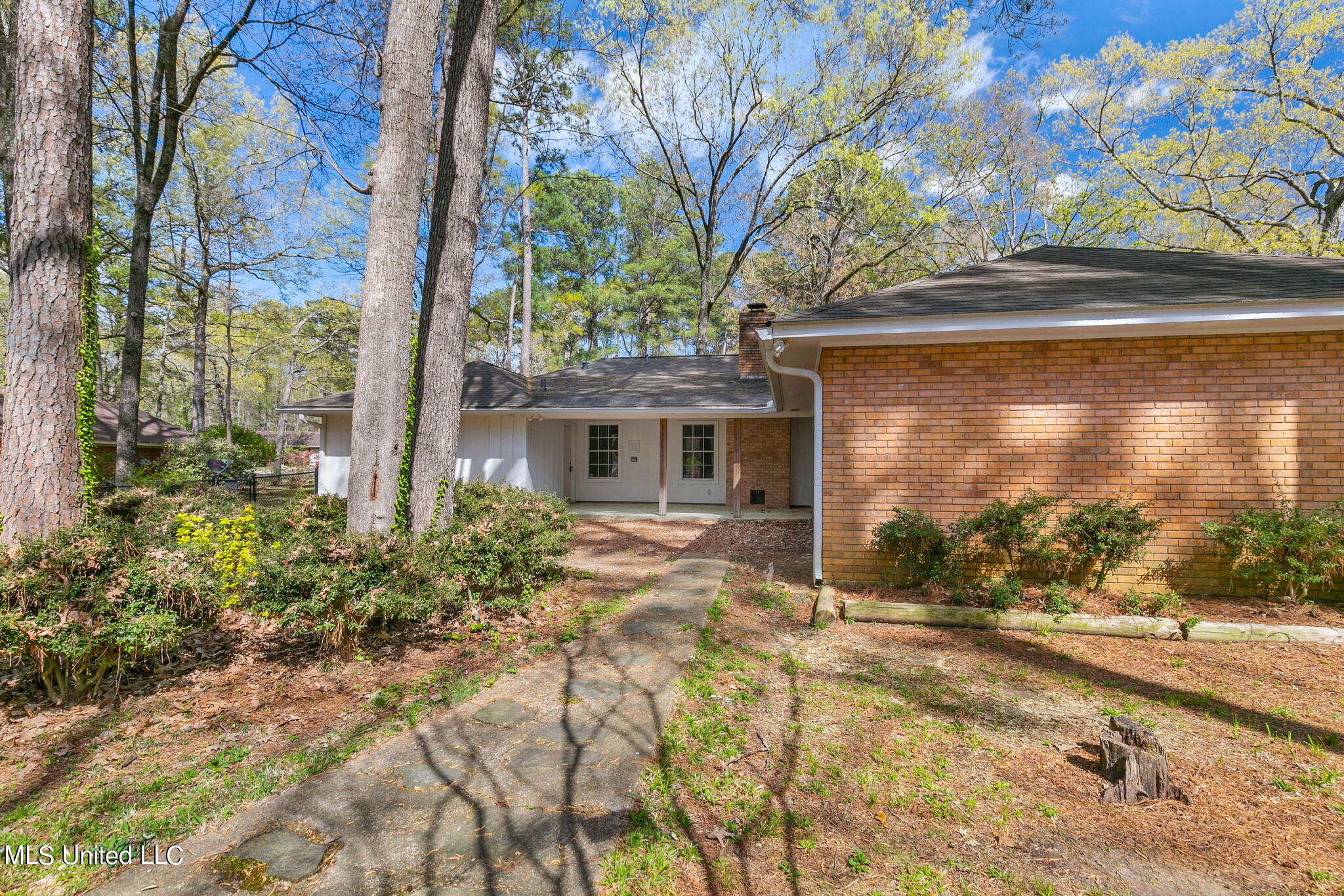103 Whippoorwill Road Brandon, MS 39047 - Photo 34 of 41 103 whippoorwill33