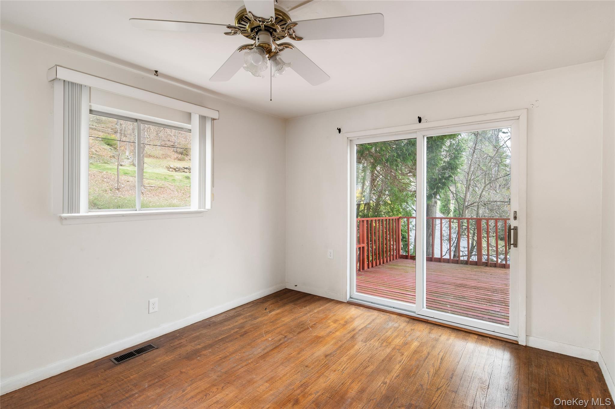 76 Beverly Road Mount Kisco, NY 10549 - Photo 16 of 27