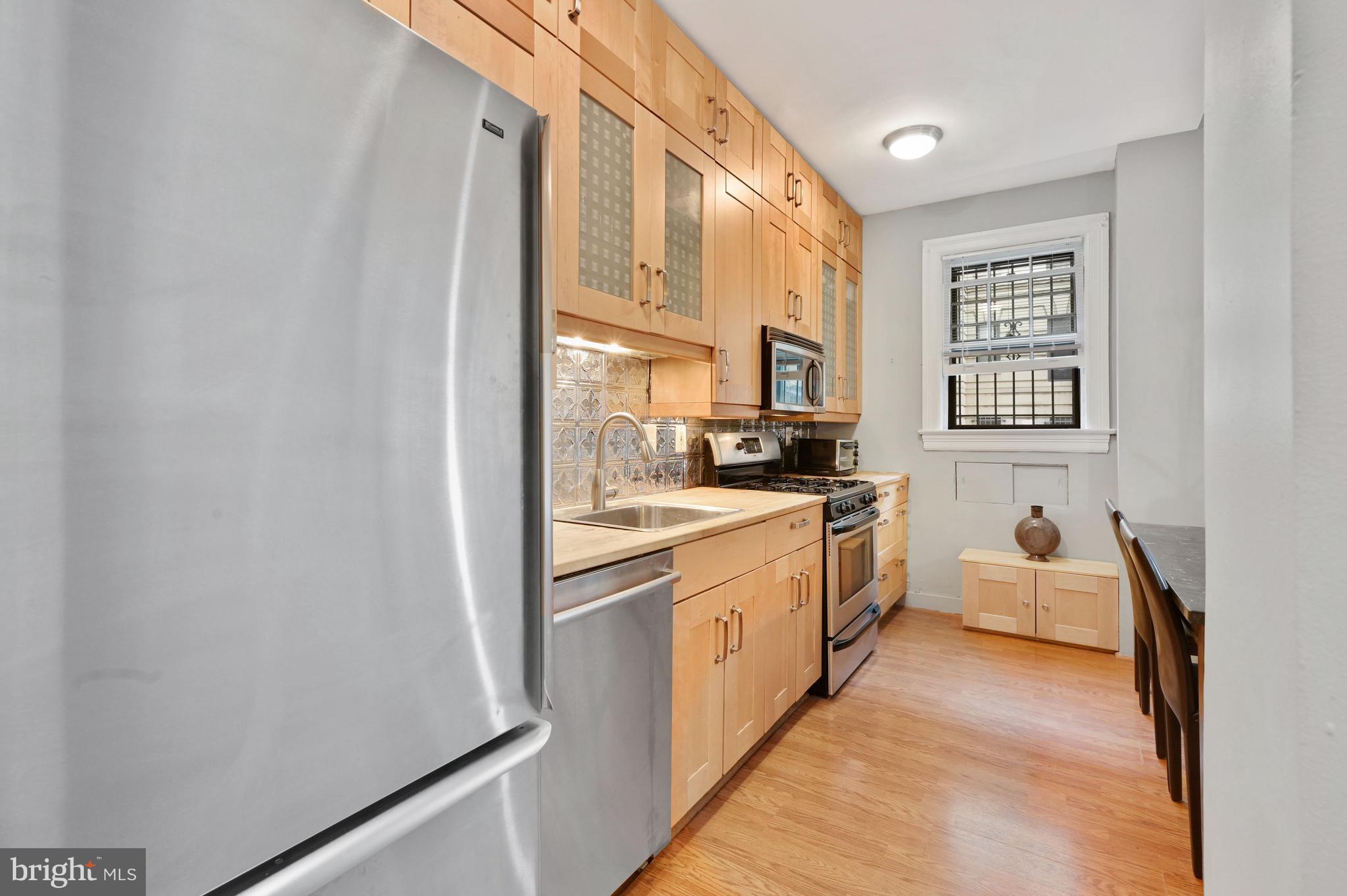 2707 Adams Mill Road Northwest, Unit 105 Washington, DC 20009 - Photo 14 of 29