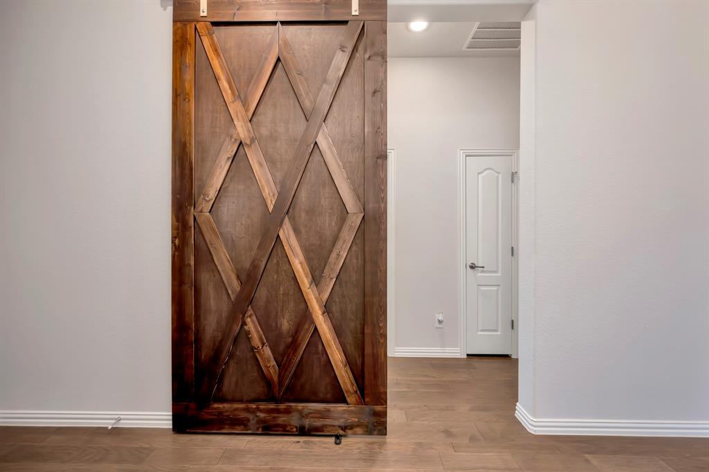 1104 Superbloom Avenue Justin, TX 76247 - Photo 17 of 34