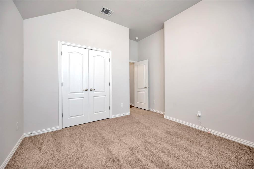 1104 Superbloom Avenue Justin, TX 76247 - Photo 19 of 34