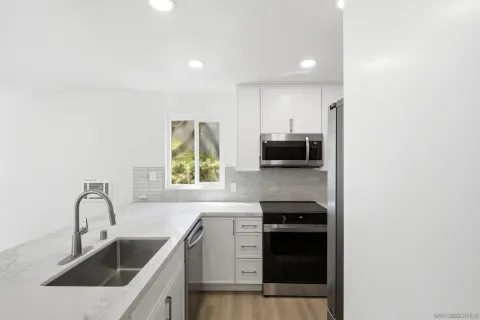 $725,000 | 930 Via Mil Cumbres, Unit 151, Solana Beach, CA 92075