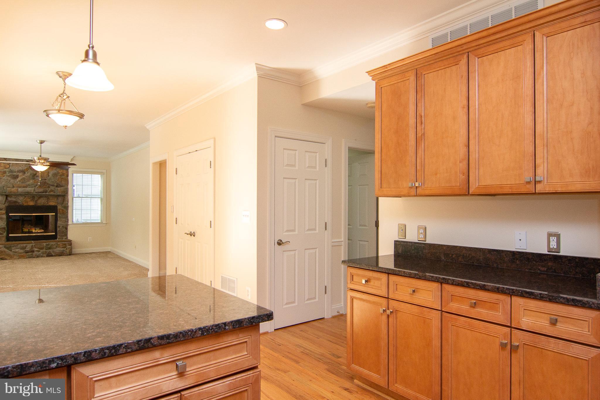 2117 Nicodemus Road Westminster, MD 21157 - Photo 8 of 30 Kitchen