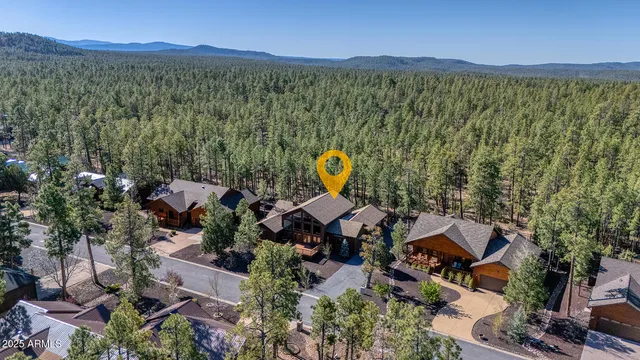 $695,000 | 575 Redwood Lane, Pinetop, AZ 85935