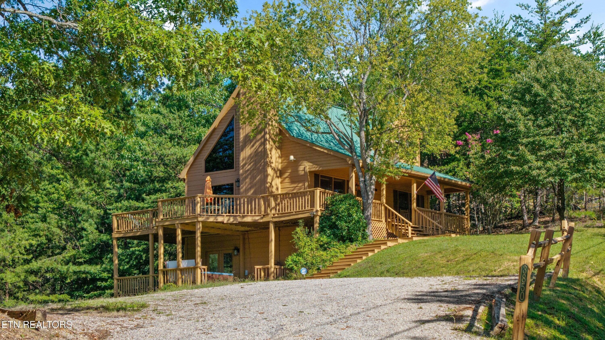 3850 Millers Ridge Way Sevierville, TN 37862 - Photo 5 of 34 Gallery Image 5