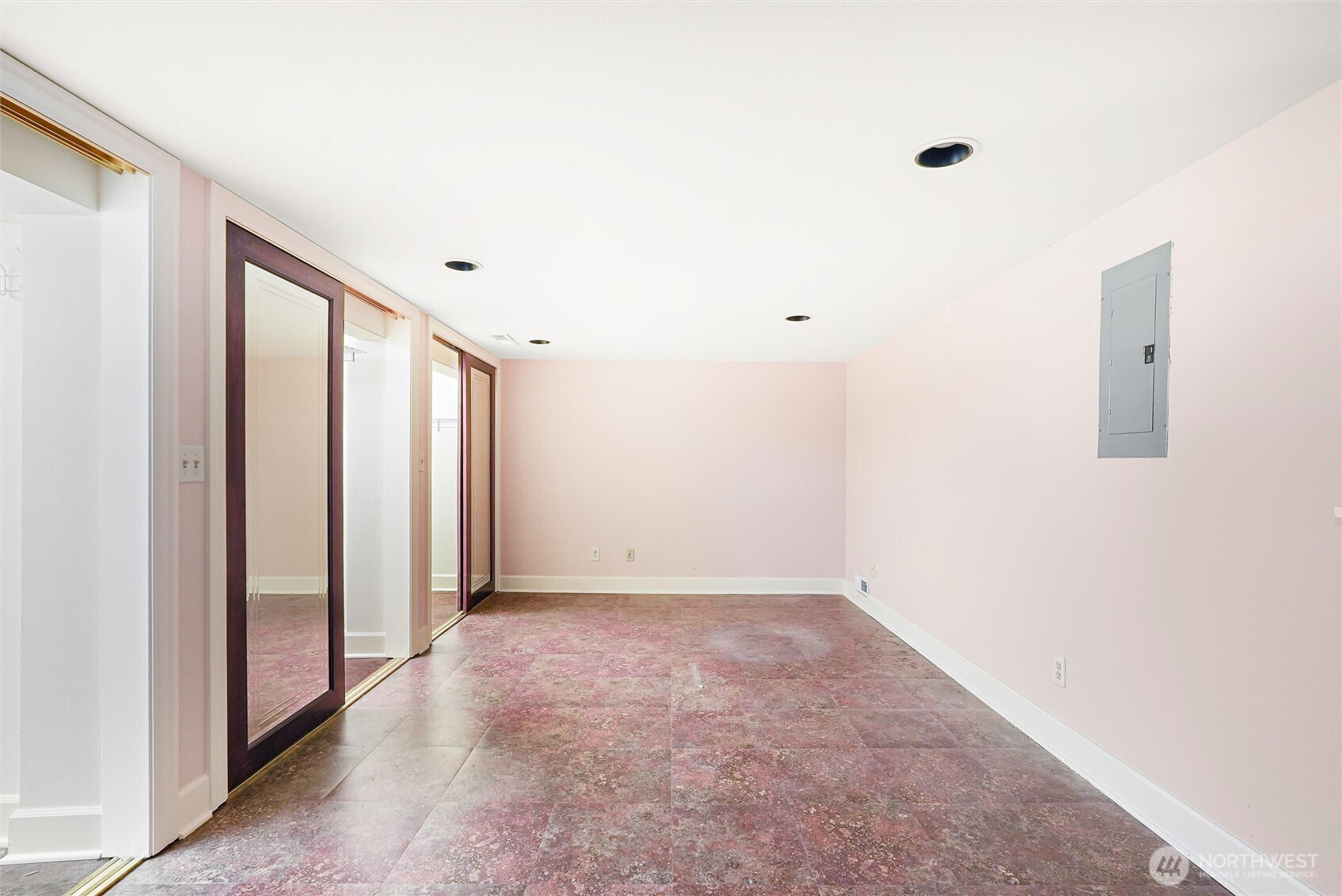 9917 Northeast 190th Street Bothell, WA 98011 - Photo 17 of 22 Gallery Image 17