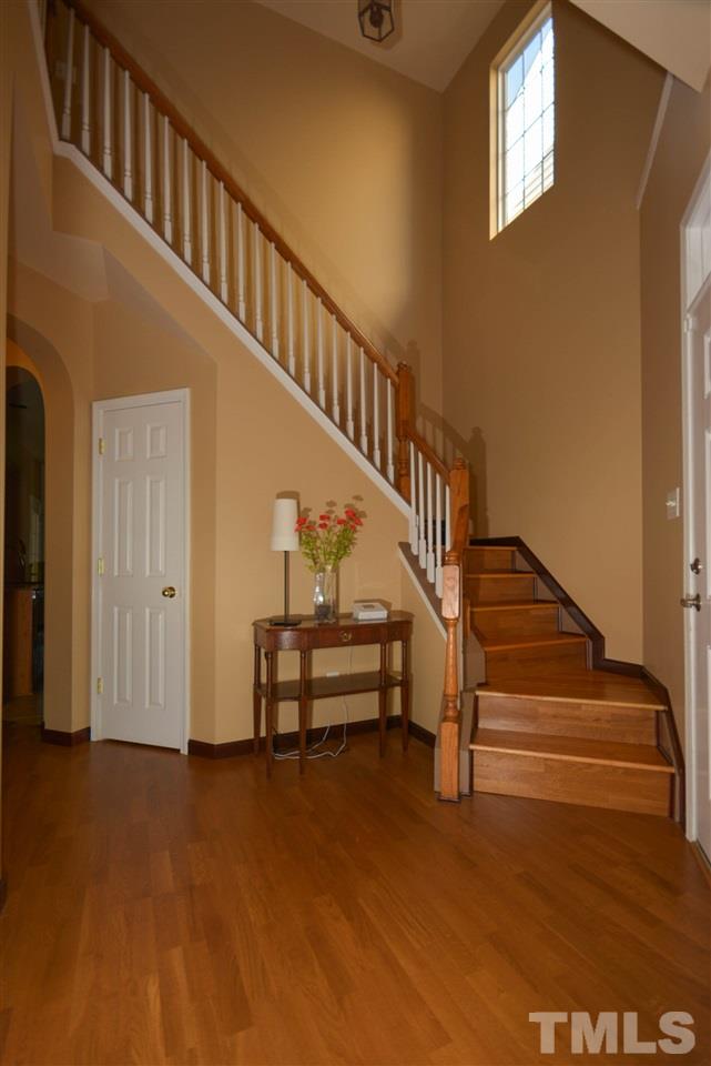 8502 Pillar Gate Lane Raleigh, NC 27613 - Photo 10 of 22 a view of entryway